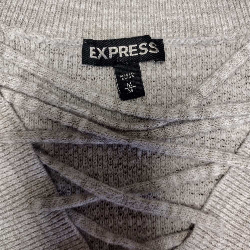 🌷🌷Express Cold Shoulder Sweater - Picture 3 of 5